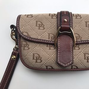 Dooney & Bourke Wristlet